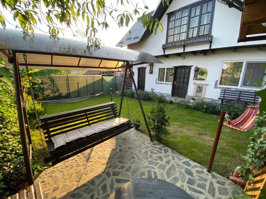 Casa Diana-Maria Apartment Curtea De Arges Exterior photo
